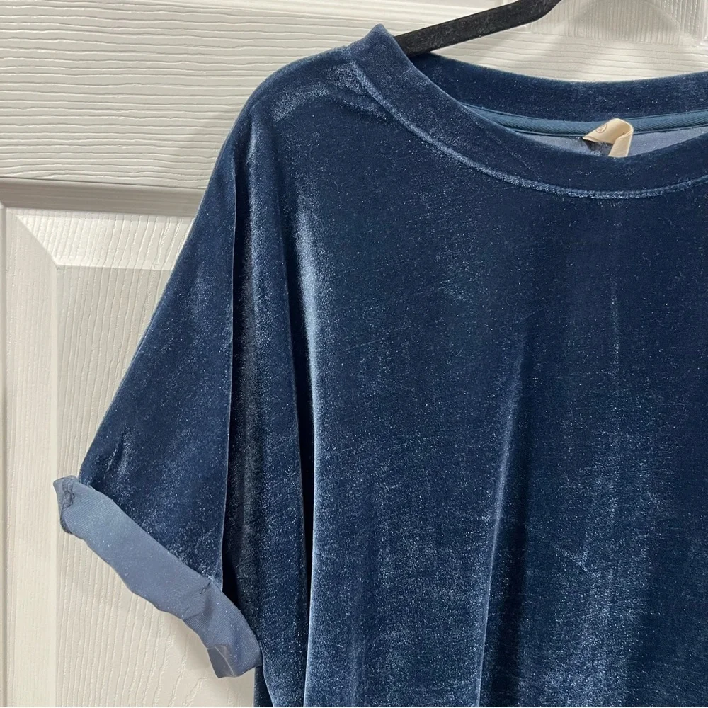 Wishlist Short Sleeve Velvet Shift Dress Blue Women’s Size S/M - Picture 3 of 8